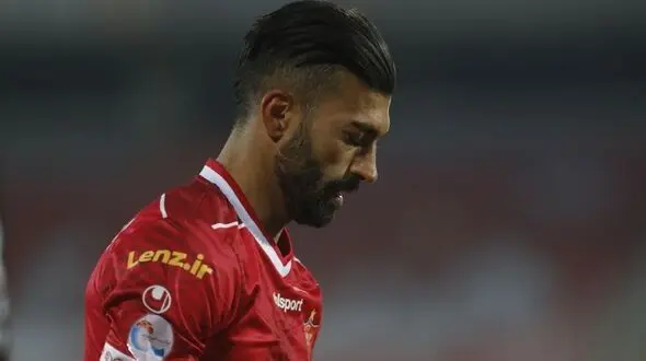پیشنهاد سپاهان، رضاییان را به پرسپولیس برمی‌گرداند؟