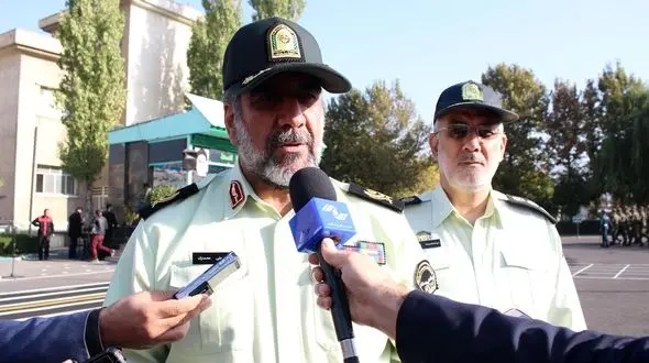 کشف یک میلیارد روغن موتور تقلبی در اشتهارد