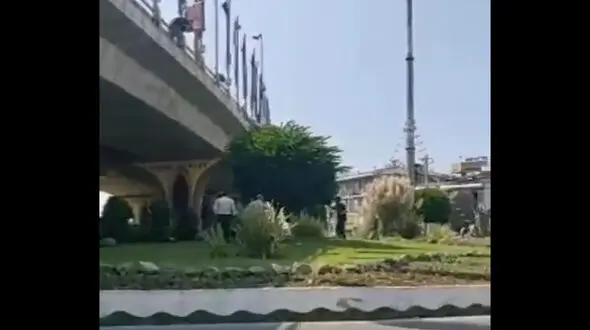 صحنه خودکشی مرد 35 ساله در بابل + فیلم و جزئیات