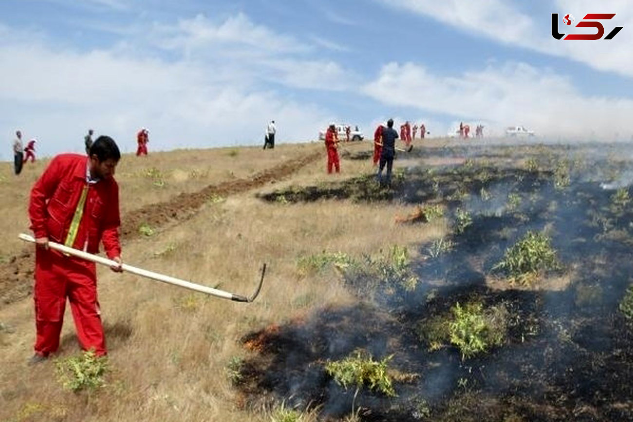 مهار آتش در مراتع مرز سمنان و مازندران 