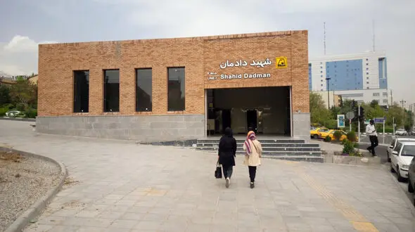 خط ۷ مترو از میدان کتاب تا جنت‌آباد و سیمون بولیوار امتداد می‌یابد / ورودی دوم ایستگاه متروی شهید دادمان فردا افتتاح می‌شود