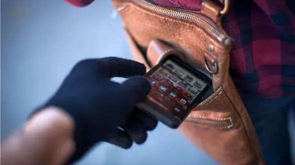 کشف 27 دستگاه گوشی قاچاق در گنبدکاووس