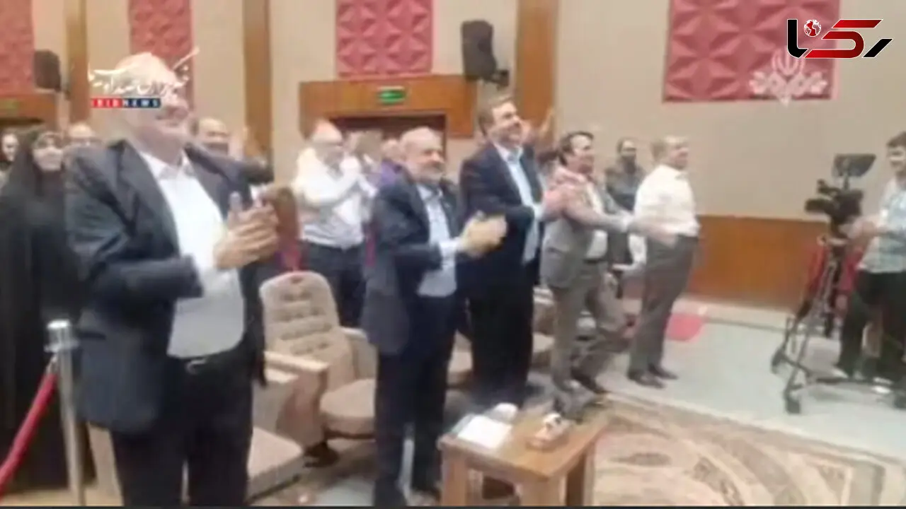 فیلم ورزش کردن عجیب وزیر آموزش و پرورش در سالن اجتماعات/ صدا و سیما منتشر کرد