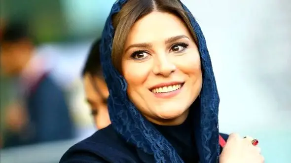  عکس دیده نشده از سحر دولتشاهی همراه با پدر و مادرش