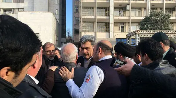 درخواست پدر آتش‌نشان شهید از شهردار تهران/ گلایه یک آتش‌نشان به محسن هاشمی