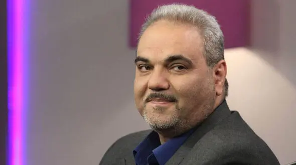 آقای خیابانی اگر مردم به سوتی شما می‌خندند مقصر شمایید