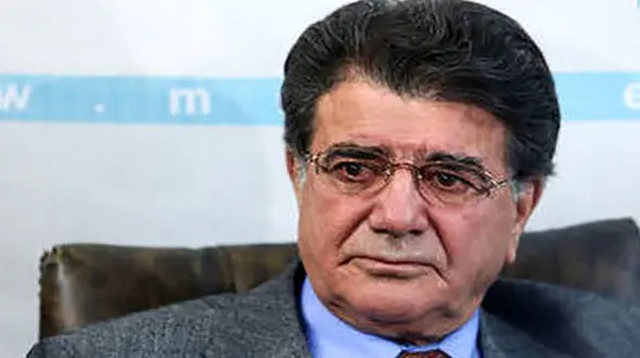 پیکر محمدرضا شجریان به بهشت زهرا منتقل شد