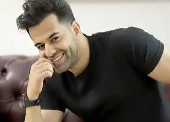 عکس/ نگاهی به خودروی غول پیکر رضا بهرام، خواننده محبوب پاپ/ این دیگه ماشین نیست تانکه