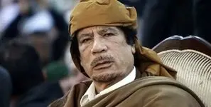 چادر پدر معمر قذافی در صحرای سرت؛ تصویری از سال 1352