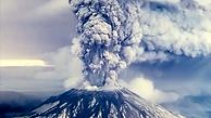 ببینید / زیبایی فوران هولناک  آتشفشان در ایتالیا / همه ترسیدند