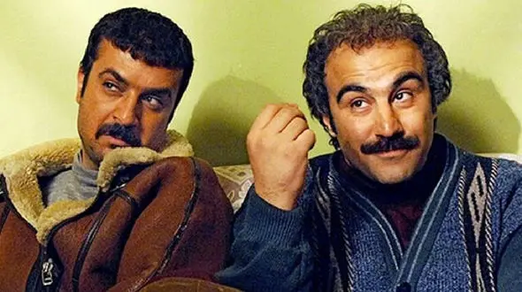 سکانس پربازدید نقی معمولی و ارسطو در پایتخت / دوباره به صدا و سیما برگشت!