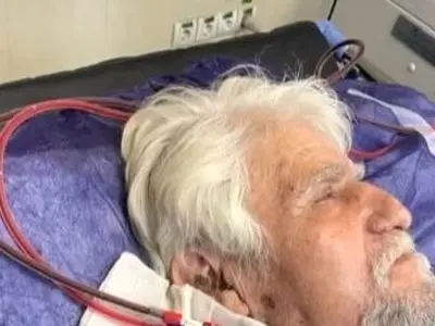 استوری تسلیت بازیگران به بهانه فوت عنایت بخشی بازیگر سریال خاطره انگیز «پهلوانان نمی میرند»/ نعیمه نظام دوست، گیتی قاسمی، لیلا بلوکات، مرجانه گلچین، سیما تیرانداز