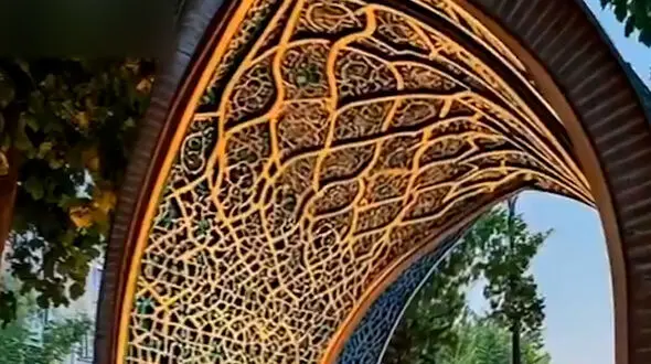 مبلمان شهری به سبک معماری ایرانی