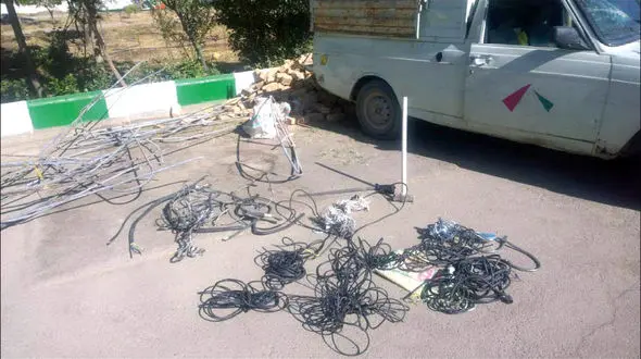 برق پلیس، دزدان کابل را خشک کرد!