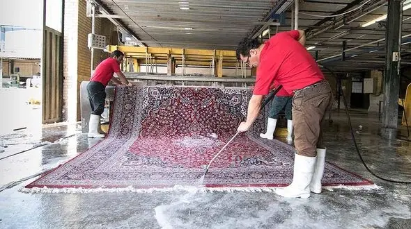 قیمت جدید اتحادیه قالیشویی برای شب عید اعلام شد / فرش های خود را به قالیشویی های مجاز بسپارید !