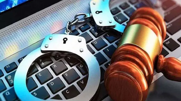 فیلم خصوصی تولد زن جوان در بیرجند دست به دست شد