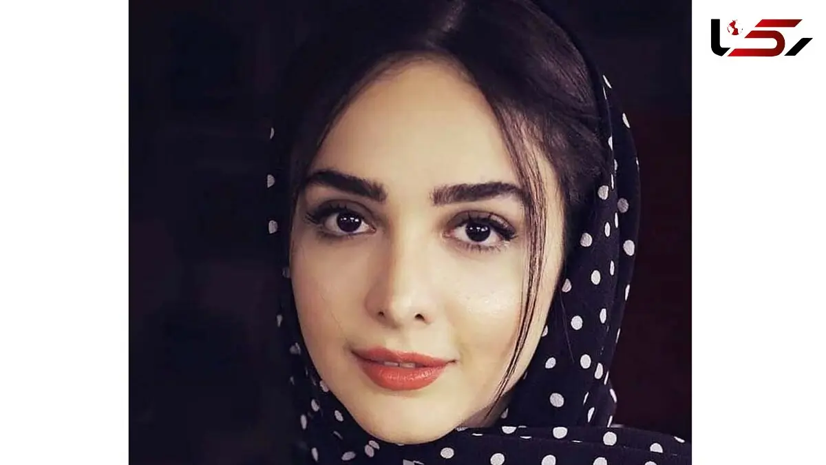 لباس زننده  المیرا دهقانی پشت فرمان ! + عکس بعید خانم بازیگر محجبه !