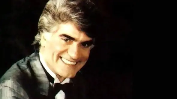 (عکس) «آرمان، ویگن و منصور سپهرنیا» در نمایی از فیلم عروس دریا؛ سال 44