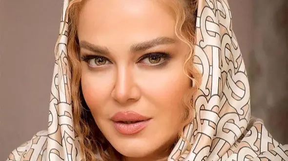 عکس دیده نشده از بهاره رهنما در حیاط خانه اش +عکس منزل بهاره رهنما