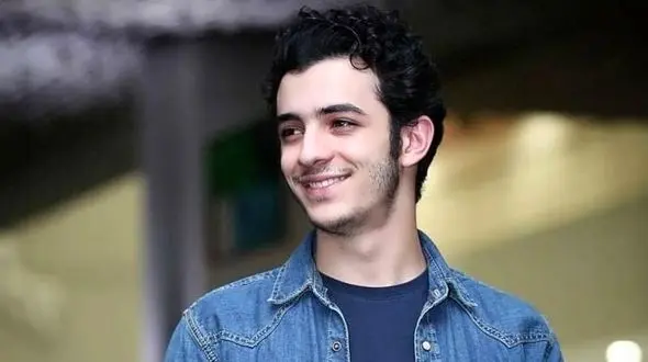 علی شادمان از درد 11 ساله خود رونمایی کرد + تصاویر