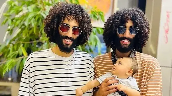 فیلم/ آواز احساسی دوقلوهای پایتخت همه را غافلگیر کرد؛ اجرای شنیدنی رحمان و رحیم