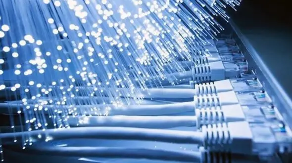 توسعه فیبر نوری یا خاموشی اجباری تلفن ثابت؟