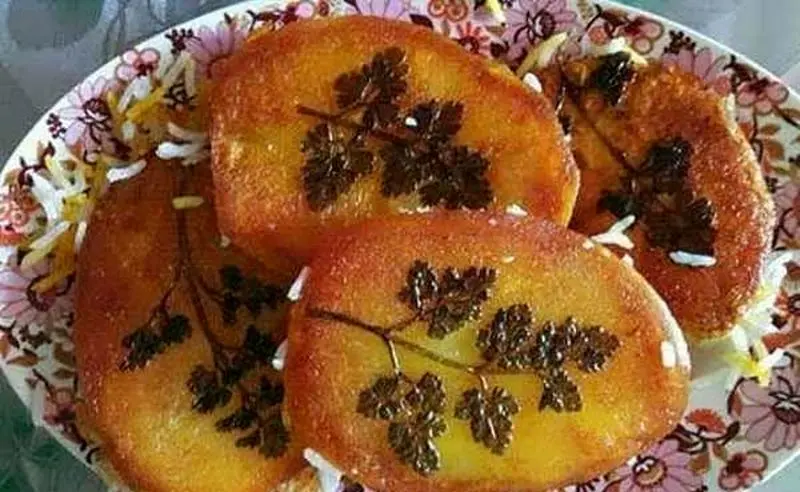 تزیین ماکارونی با سیب زمینی با بهترین رسپی برای ته دیگ خوشمزه خاص