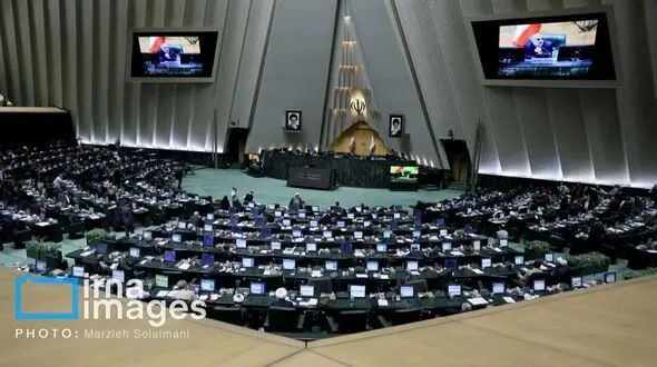 مجلس خودروسازان را به همکاری با دلال‌ ها متهم کرد!