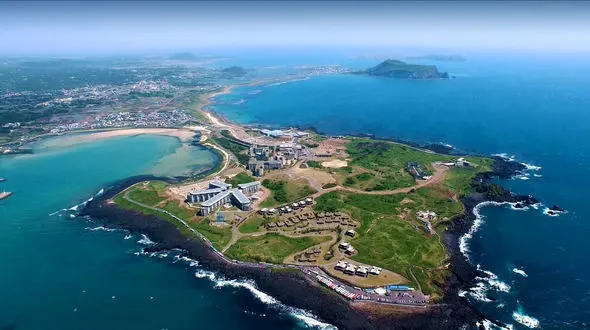 رازعجیب مبتلا نشدن فقیرترین کشور جهان به کرونا + عکس های زیبا