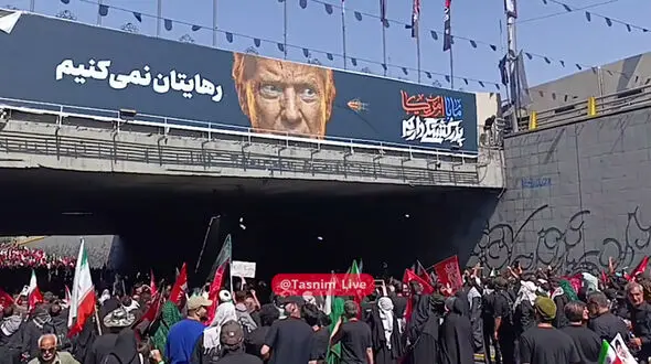 هشدار وزارت بهداشت درباره رعایت اصول ایمنی و سلامت در مسیرهای برگزاری مراسم وداع