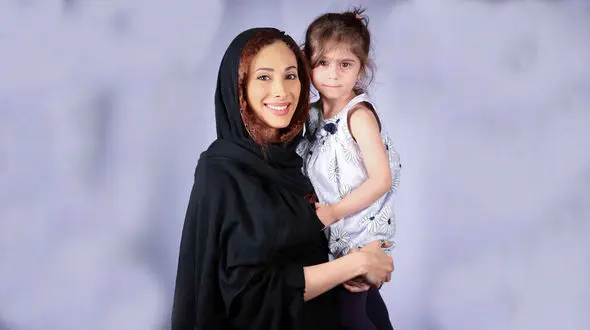 گفته های خانم بازیگر درباره بادیگاردهای سلبریتی های ایرانی ! +  فیلم 