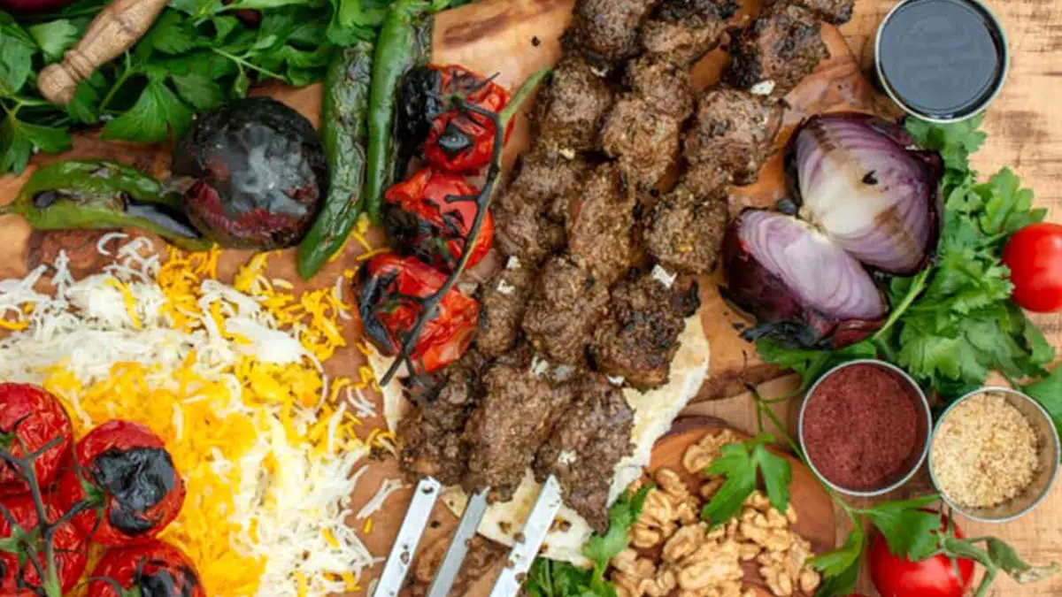 فیلم راز خوشمزگی گیلان کباب ترش اصیل