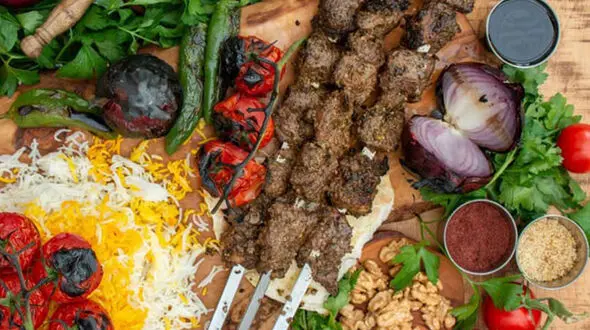 فیلم راز خوشمزگی گیلان کباب ترش اصیل