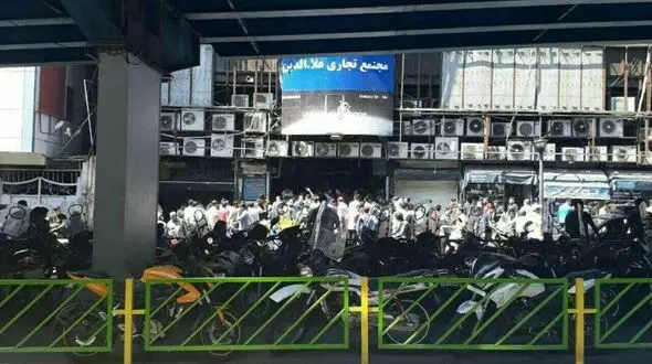 درگیری در پاساژ علاالدین / پلیس وارد عمل شد + عکس 