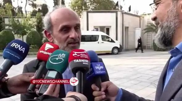 جبلی: روزانه ۱۲ ساعت بدون آب می‌مانیم! + فیلم