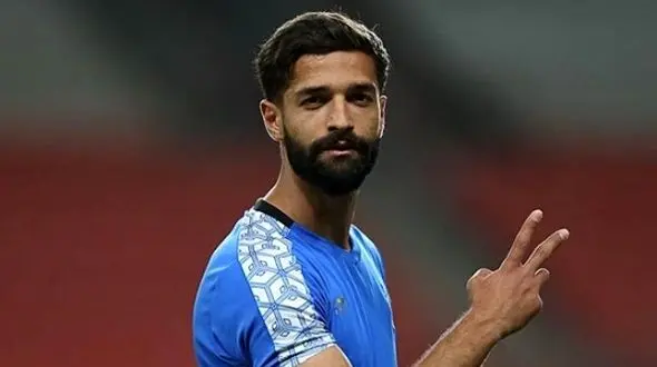 سهرابیان در استقلال ماندنی شد؟