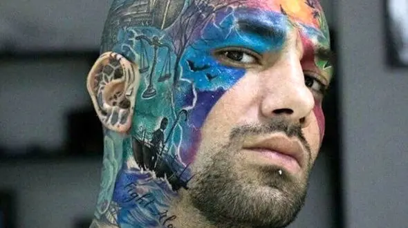 خواهش عجیب  آقای خواننده  از هوادارانش 