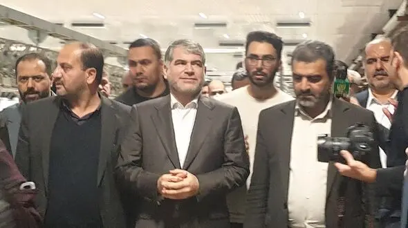 بازدید وزیر جهادکشاورزی کارخانه ریسندگی ماهوت شمال