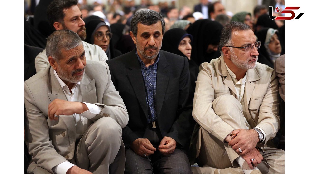 حال غریب احمدی نژاد در افطاری بیت رهبری + عکس 