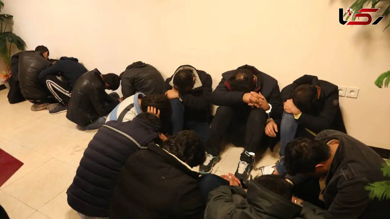 2 دختر و 13 مرد در ویلای صفادشت رفتار پلیدی داشتند !+تصاویر