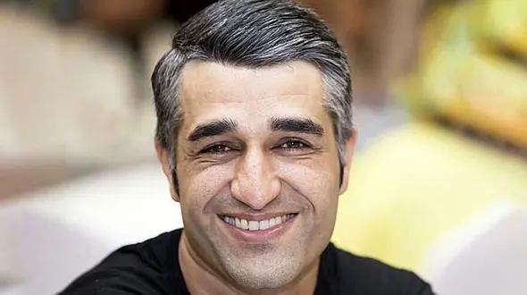 عکس خواهر شیک و نچرال پژمان جمشیدی + پژمان در کنار همسر و خواهرش 