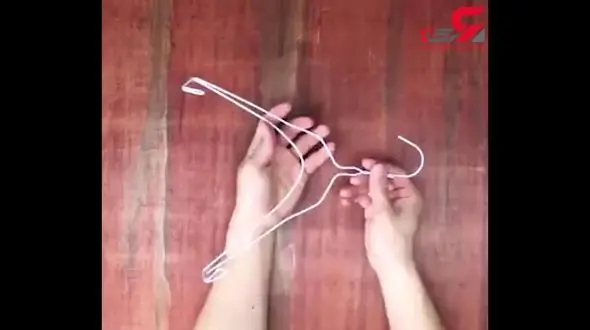 نگهدارنده کتاب های درسی با چوب لباسی ! + فیلم