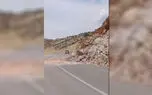 انسداد آزادراه قزوین-رشت به علت ریزش کوه