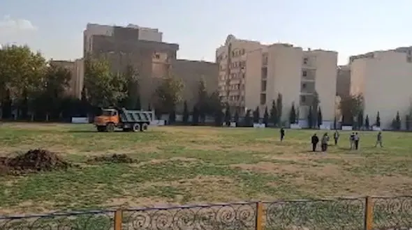 بازسازی زمین فوتبال باشگاه استقلال کمپ ناصر حجازی + فیلم 