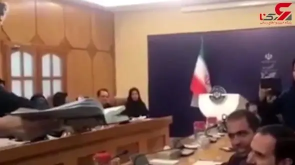 عیدی سخنگوی دولت به خبرنگاران به مناسبت میلاد امام رضا(ع) +فیلم 