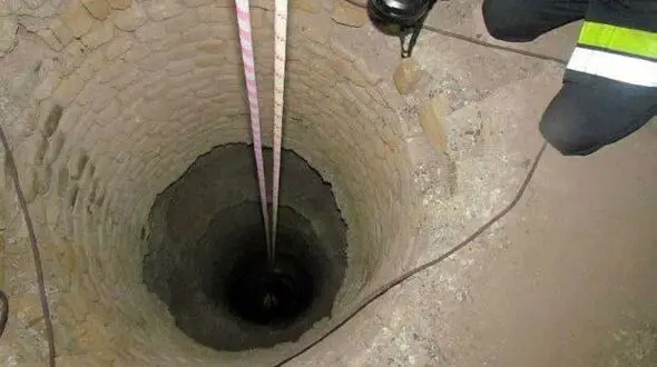 عملیات نجات خانم 30 از چاه منزل مسکونی + علت حادثه