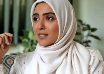 عکس سفارشی مونا کرمی و مادرش برای روز مادر / عکس مادر دختری جذابشون / مادر من...