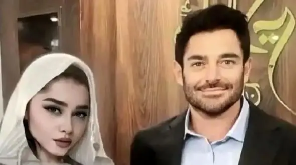 فیلم آواز هنرمندانه / عاشقانه خوندن گلزار واسه زنش آیسان تو کنسرت که هی با انگشت نشونش میده ...