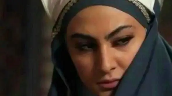 داستان بازیگری مریم مومن