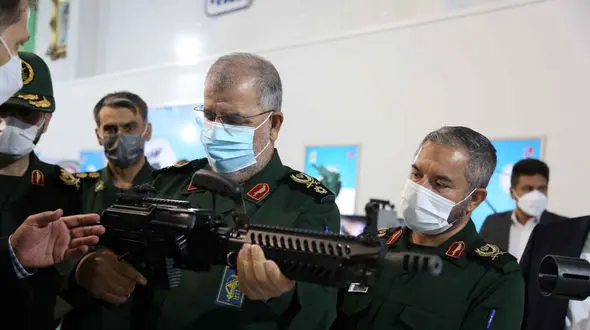 فرمانده نیروی زمینی سپاه: محصولات سازمان صنایع دفاع در پیشبرد رزم نیروی زمینی بی بدیل است